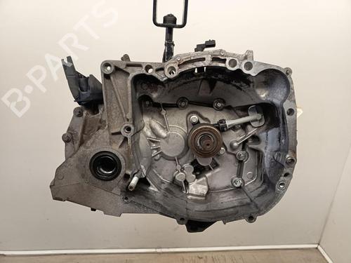 gearbox-renault-clio-iii-br01-cr01-2005-2006-2007-2008-2009-2010-2011-2012-2013-2014-32763428 main image