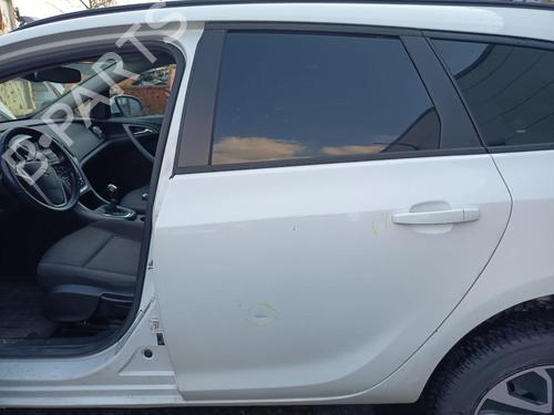 Used Left rear door Left rear door OPEL ASTRA J Sports Tourer (P10) 1.7 CDTI (35) (110 hp) 33410422 33410422