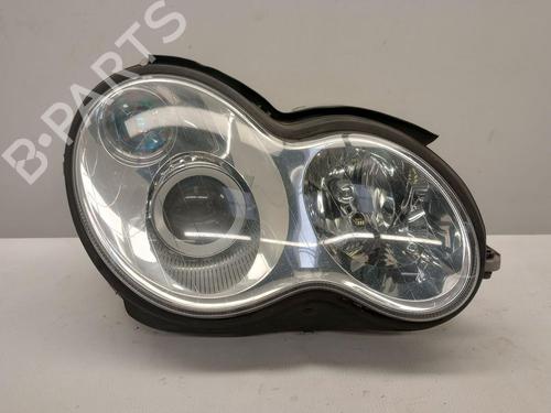 Used Right headlight Right headlight MERCEDES-BENZ C-CLASS T-Model (S203) C 200 Kompressor (203.242) (163 hp) 32733482 32733482