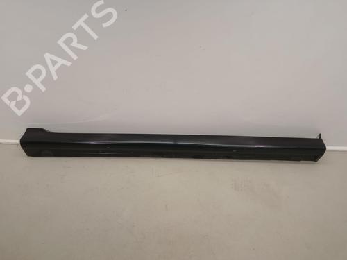 Jupe lateral droite MITSUBISHI LANCER VII (CS_A, CT_A) 2.0 (CS9A) (135 hp) 27230055