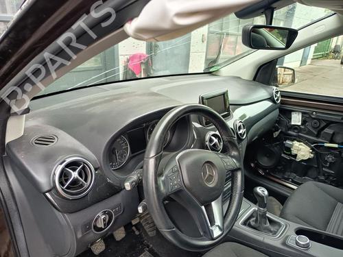 Salpicadero Salpicadero MERCEDES-BENZ B-CLASS Sports Tourer (W246, W242) B 180 (246.242) (122 hp) 36420120 36420120