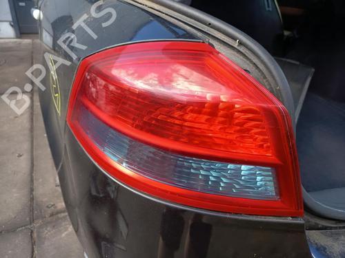 Used Left taillight Left taillight 39106090 39106090