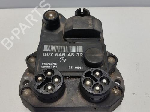 Used Electronic module MERCEDES-BENZ 124 Saloon (W124) 200 E (124.021) (118 hp) 27228601