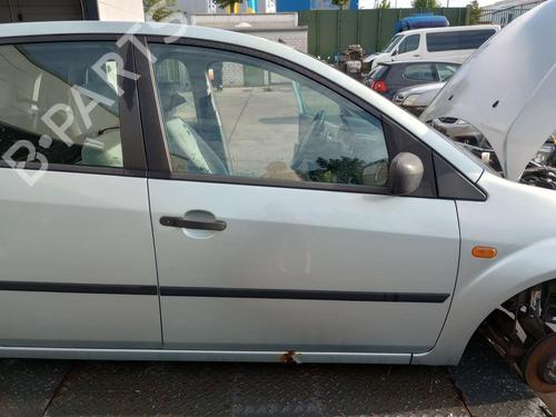Used Right front door FORD FIESTA V (JH_, JD_) 1.4 16V (80 hp) 27231162