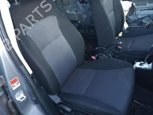 Used Right front seat MAZDA 3 (BL) 2.0 MZR DISI (BLEFW) (151 hp) 27229723