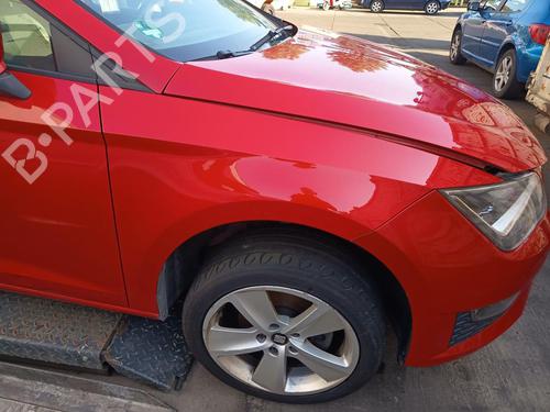 Used Right front fenders Right front fenders SEAT LEON ST (5F8) 1.4 TSI (150 hp) 32761513 32761513