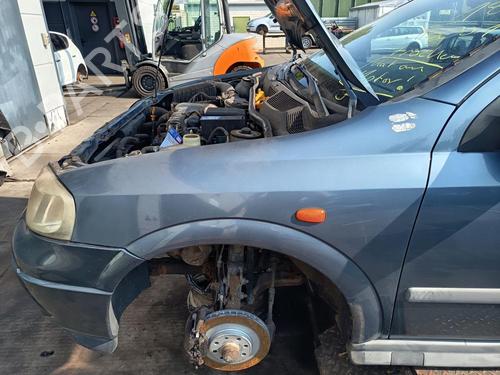 Used Left front fenders Left front fenders 39037917 39037917