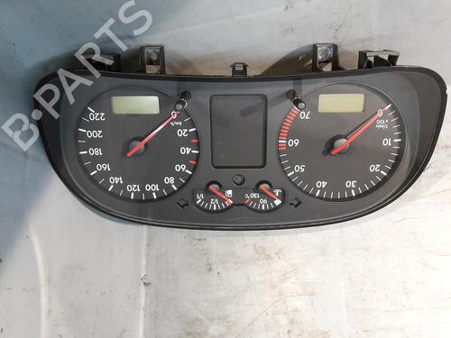 Used Instrument cluster BMW 3 (E90) 318 d (143 hp) 27226324