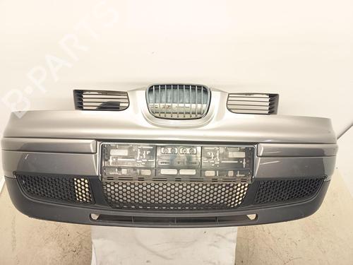 Used Front bumper Front bumper 32761590 32761590
