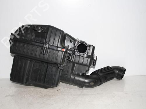 Used Air filter box OPEL CORSA F (P2JO) 1.2 (68) (75 hp) 27229616