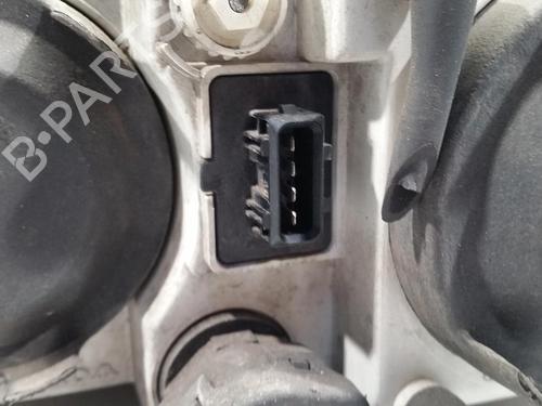Right headlight VOLVO V40 Estate (645) 1.8 LPG | BP27227866C29 