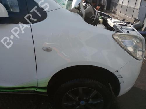 Used Right front fenders OPEL AGILA (A) (H00) 1.2 16V Twinport (F68) (80 hp) 27231835