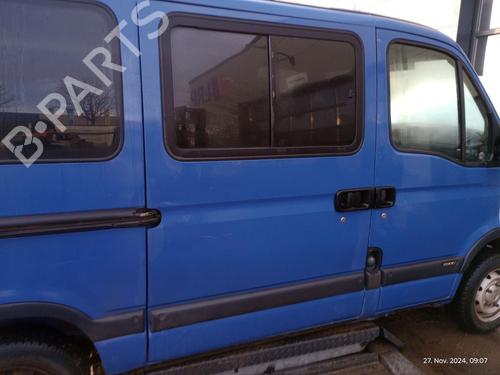 Used Right slide door OPEL MOVANO A Bus (X70) 2.5 D (JD) (80 hp) 27232395