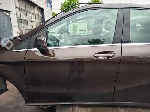 Used Left front door Left front door 36420132 36420132