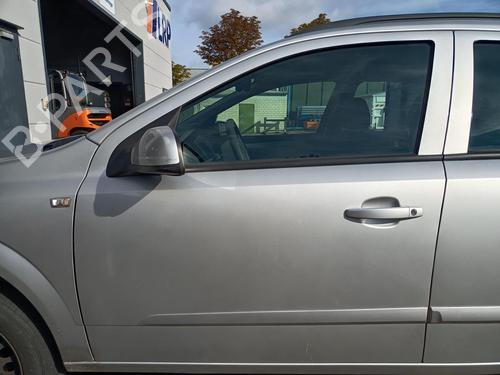Used Left front door Left front door 39177108 39177108