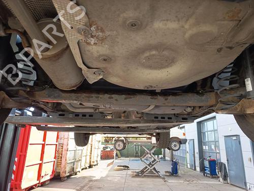 Used Rear axle Rear axle VW POLO IV (9N_, 9A_) 1.2 12V (64 hp) 33438358 33438358