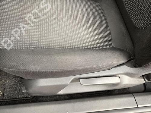 Left front seat OPEL CORSA D (S07) 1.0 (L08, L68) | BP33557864C15 - Image 2