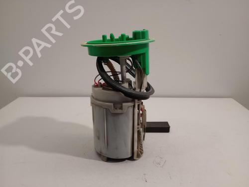 Used Fuel pump BMW 3 (E90) 318 d (143 hp) 27228607