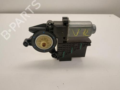 Used Right front window motor Right front window motor SKODA FABIA I (6Y2) 1.2 (54 hp) 32733936 32733936