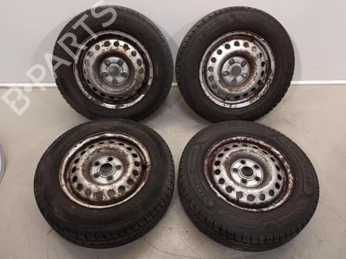 Andre VW TRANSPORTER T4 Van (70A, 70H, 7DA, 7DH) 2.0 (84 hp) 27231512