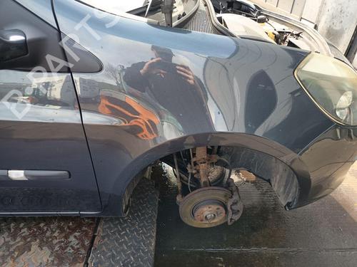 right-front-fenders-renault-clio-iii-br01-cr01-2005-2006-2007-2008-2009-2010-2011-2012-2013-2014-33026939 main image