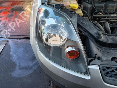 Used Right headlight Right headlight FORD FIESTA V (JH_, JD_) 1.3 (60 hp) 32763781 32763781