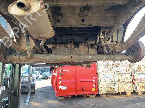 Essieu arrière VW CADDY II Box Body/MPV (9K9A) 75 1.6 (75 hp) 32786452