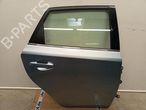 right-rear-door-toyota-auris-estate-_e18_-2013-2014-2015-2016-2017-2018-36985195 main image