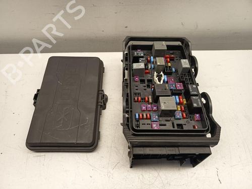 Used Fuse box Fuse box OPEL INSIGNIA B Country Tourer (Z18) 2.0 CDTi (47) (170 hp) 32763965 32763965