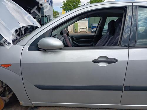 Used Left front door Left front door 37525569 37525569