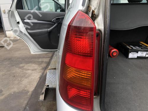 Used Left taillight Left taillight FORD FOCUS I Turnier (DNW) 1.8 Turbo DI / TDDi (90 hp) 33611389 33611389