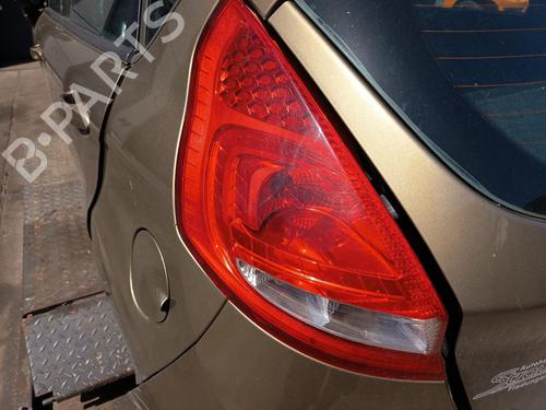 Farolim esquerdo Farolim esquerdo FORD FIESTA VI (CB1, CCN) 1.6 TDCi (95 hp) 36442733 36442733