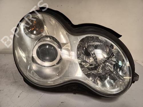 Used Right headlight Right headlight MERCEDES-BENZ C-CLASS T-Model (S203) C 220 CDI (203.208) (150 hp) 32733499 32733499