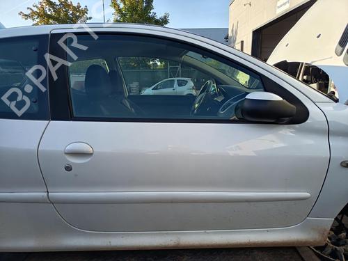 Used Right front door Right front door 39538283 39538283