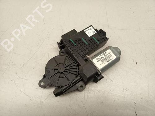 Used Left front window motor Left front window motor VW POLO IV (9N_, 9A_) 1.2 12V (64 hp) 34140960 34140960