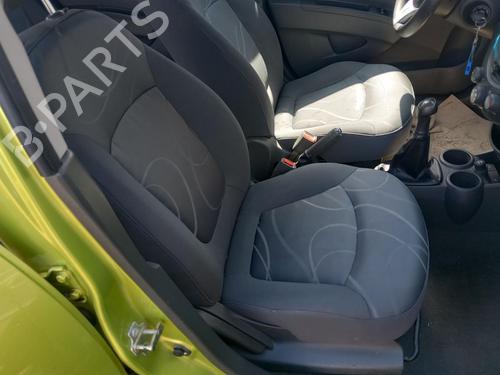 Stol høyre foran CHEVROLET SPARK (M300) 1.0 (68 hp) 32733995