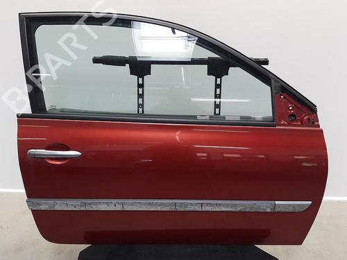 Used Right front door RENAULT MEGANE II (BM0/1_, CM0/1_) 1.4 16V (BM0B, CM0B) (98 hp) 27226967