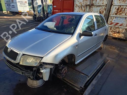 Ricambi SKODA FABIA I (6Y2) 1.4 (60 hp) 4457804