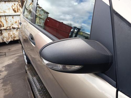 right-mirror-mercedes-benz-a-class-w169-2004-2005-2006-2007-2008-2009-2010-2011-2012-33557914 main image