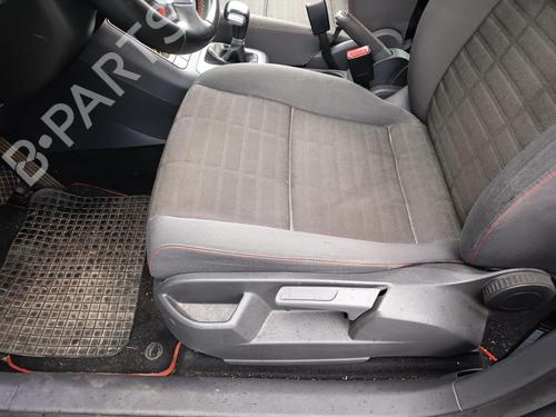 Left front seat VW GOLF PLUS V (5M1, 521) 1.6 | BP32763370C15 - Image 4