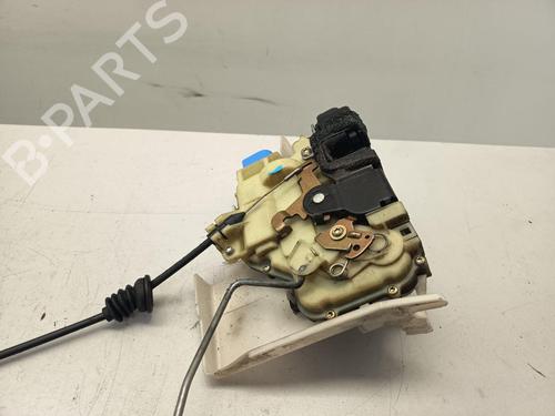 Serratura anteriore sinistra Serratura anteriore sinistra VW POLO IV (9N_, 9A_) 1.2 (54 hp) 36938140 36938140