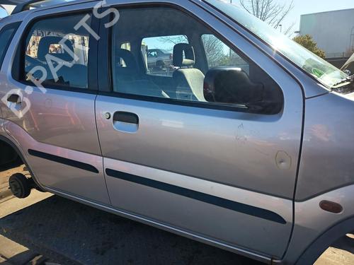 Dør højre fortil SUZUKI IGNIS I (FH) 1.3 (HV51, HX51, RG413) (83 hp) 32763860