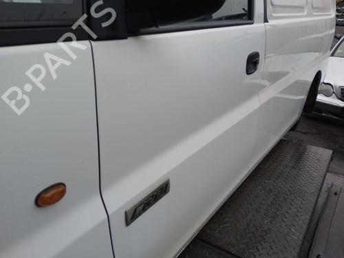 Left front door HYUNDAI H-1 Van (A1) 2.5 CRDi | BP27233126C2 