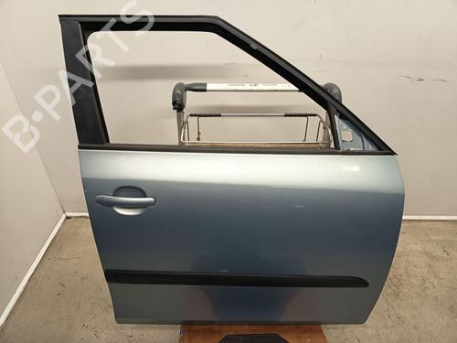 right-front-door-skoda-fabia-ii-combi-545-2007-2008-2009-2010-2011-2012-2013-2014-27232702 main image