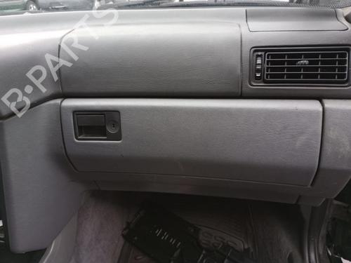 Used Glove box VOLVO 850 Estate (855) 2.4 (144 hp) 27233470