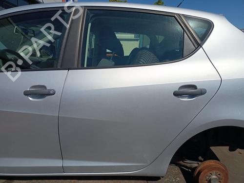 Used Left rear door Left rear door 38038808 38038808