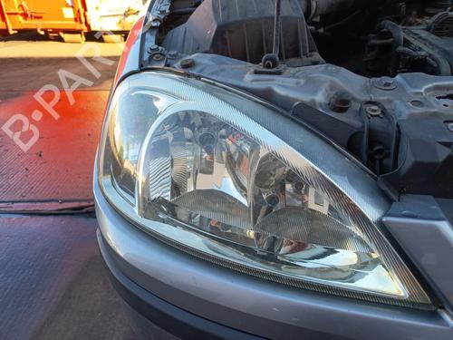 Højre forlygte Højre forlygte OPEL CORSA C (X01) 1.0 (F08, F68) (60 hp) 33749210 33749210