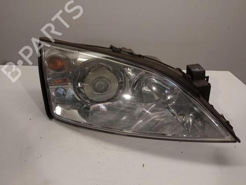 Used Right headlight FORD MONDEO III Turnier (BWY) 1.8 16V (125 hp) 27230889
