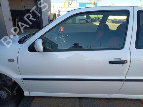 Used Left front door VW POLO (6N2) 1.4 (60 hp) 32763879