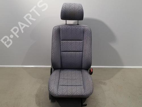 Used Right front seat MERCEDES-BENZ C-CLASS (W202) C 220 (202.022) (150 hp) 27227153